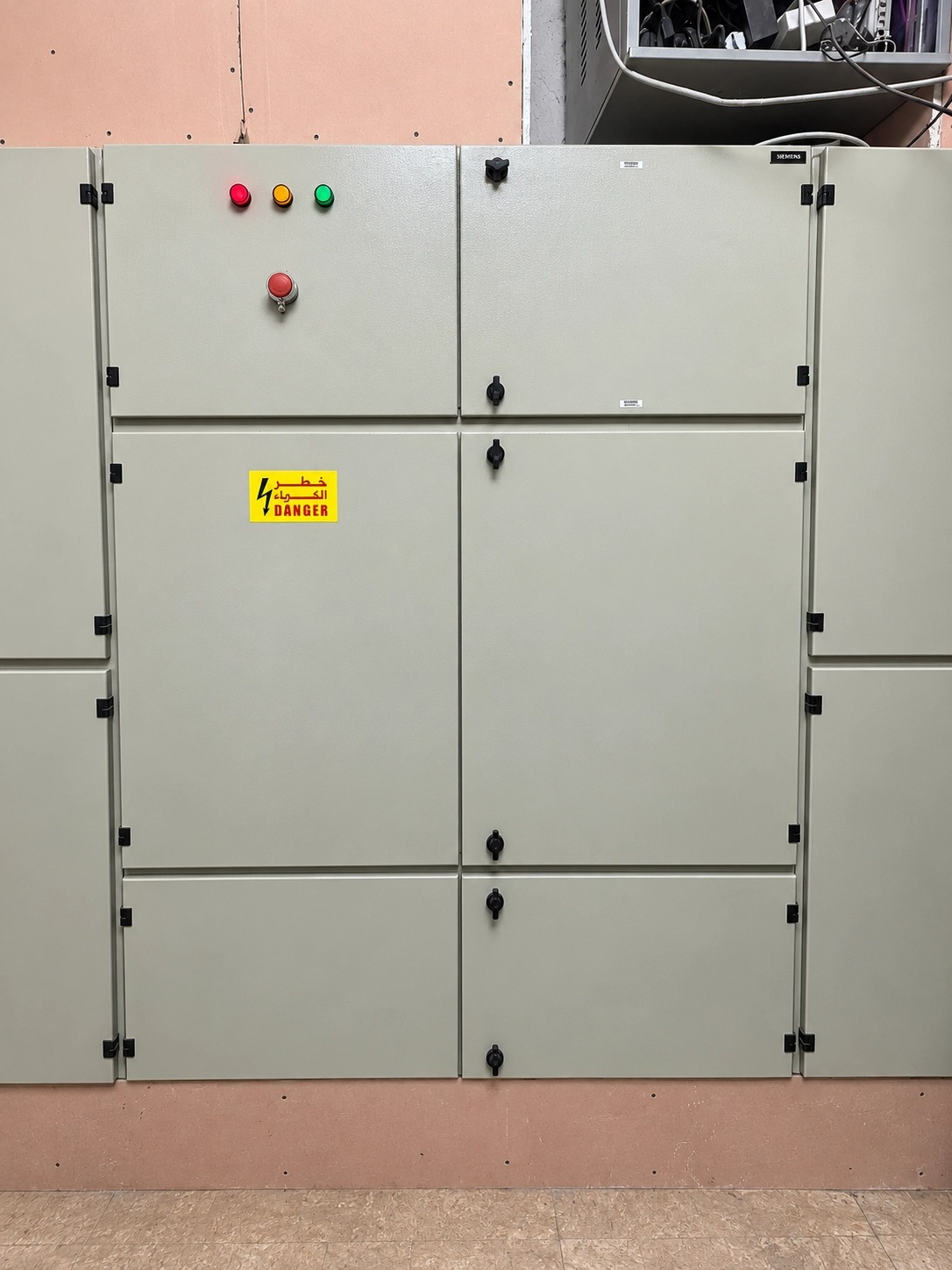 FIRST FLOOR ELECTRICAL PANNEL